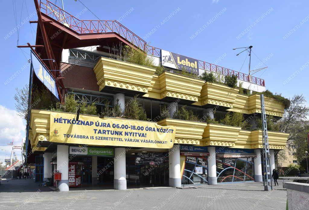 Városkép - Kereskedelem - Budapest - Lehel Csarnok