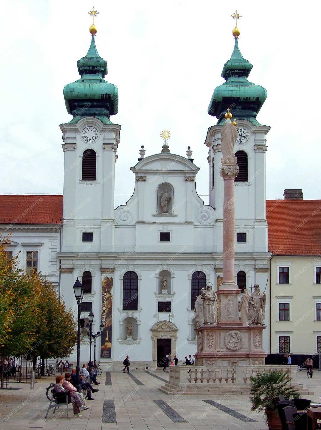 Városkép - Győr - A bencések temploma 