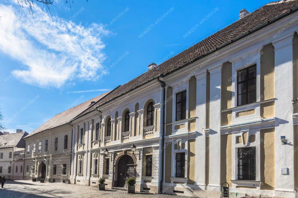 Városkép - Veszprém - Vár utca