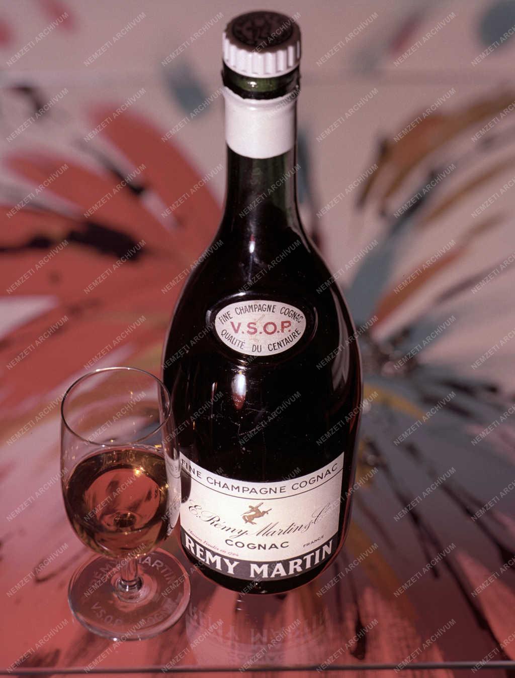 Élelmiszeripar - Remy Martin cognac reklám