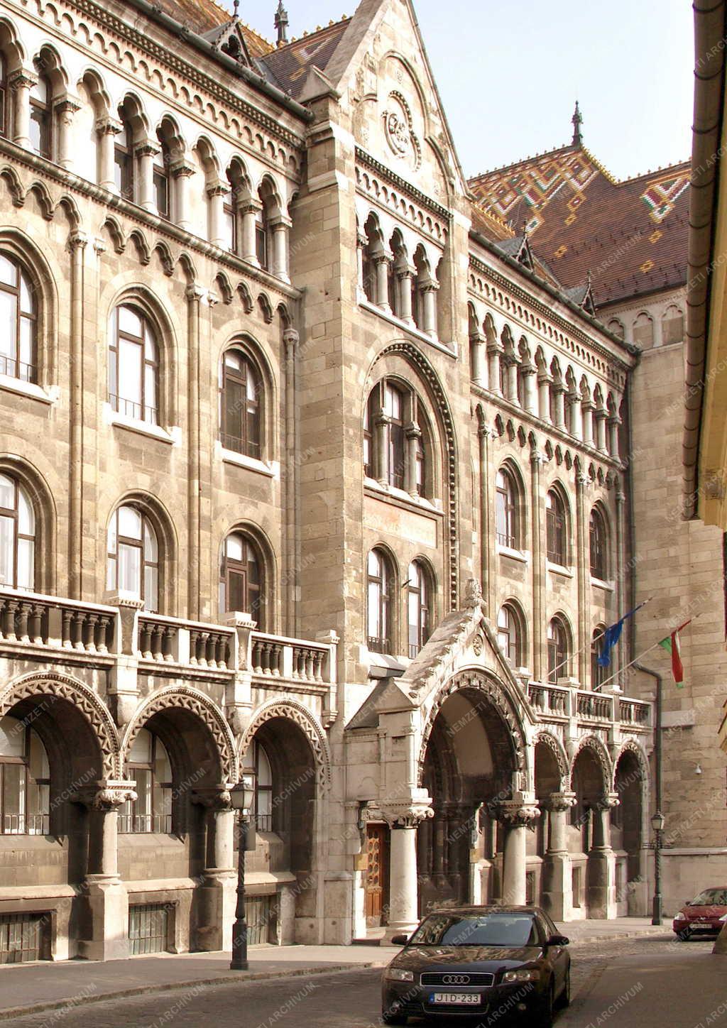 Budapest - Vár - Magyar Országos Levéltár 