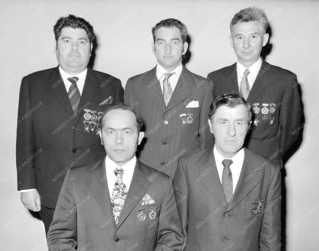 1975-ös Állami díjasok - Győri ÁÉV Lenin szocialista brigád