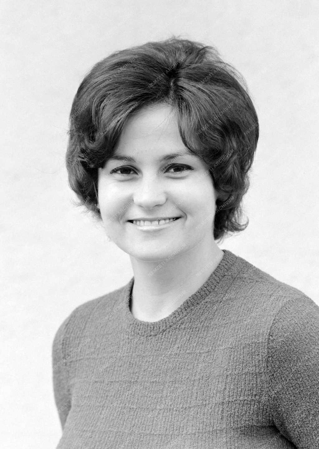 1975-ös Állami díjasok - Ecsedi Sándorné (Szabó Piroska)