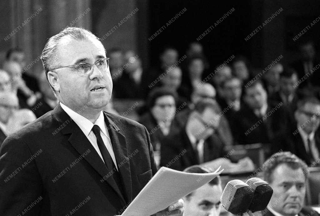 Országgyűlés - 1968