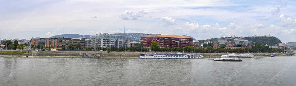 Városkép - Budapest - Pázmány Péter sétány