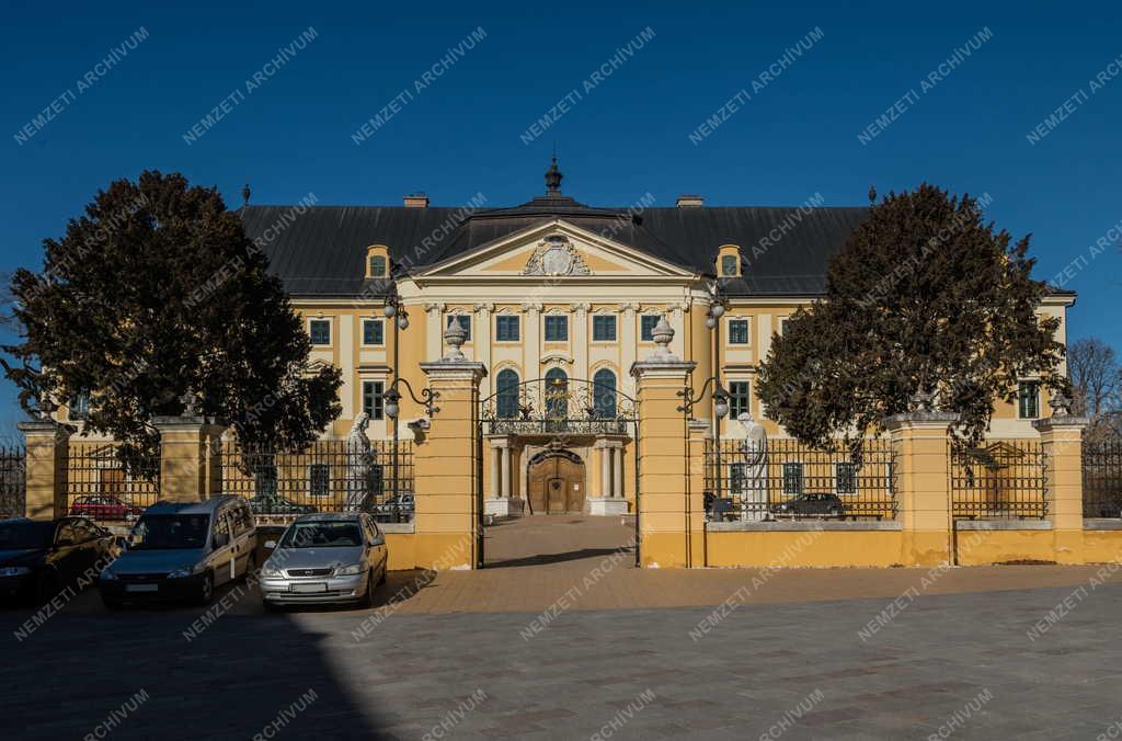 Városkép - Kalocsa - Érseki palota