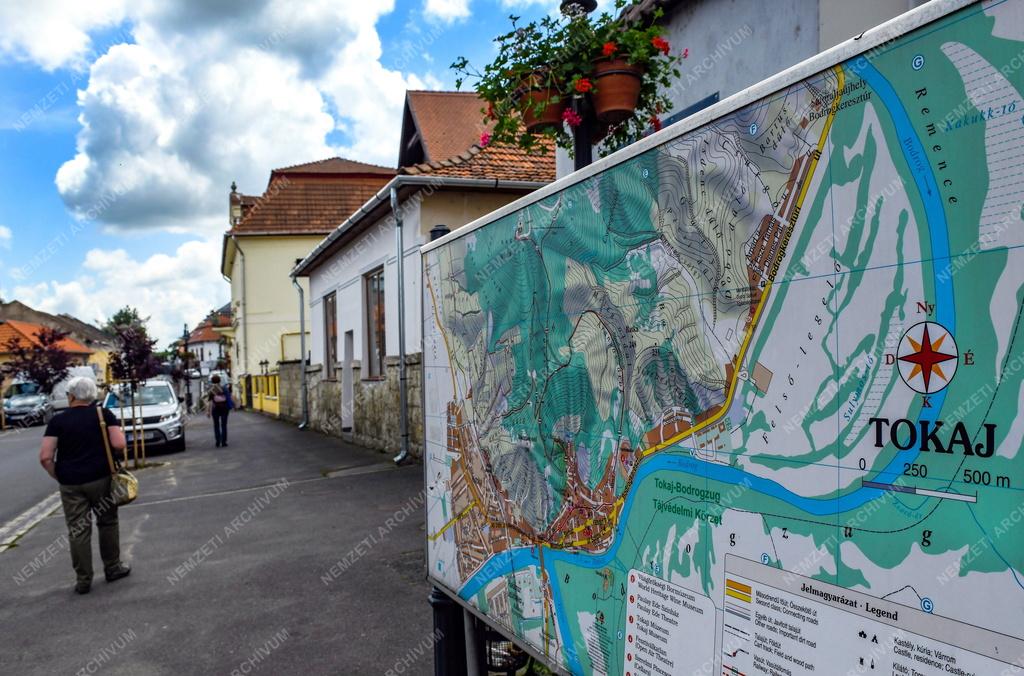 Városkép - 950 éves Tokaj