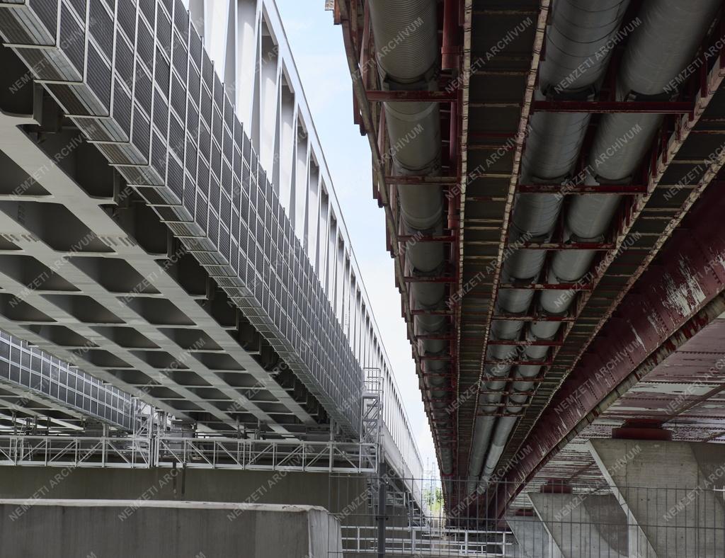 Közlekedés - Budapest - Rákóczi híd