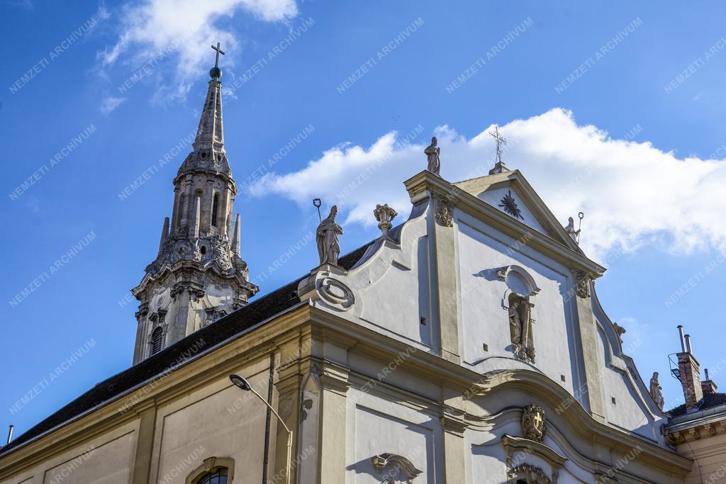 Vallás - Budapesti Belvárosi Ferences templom