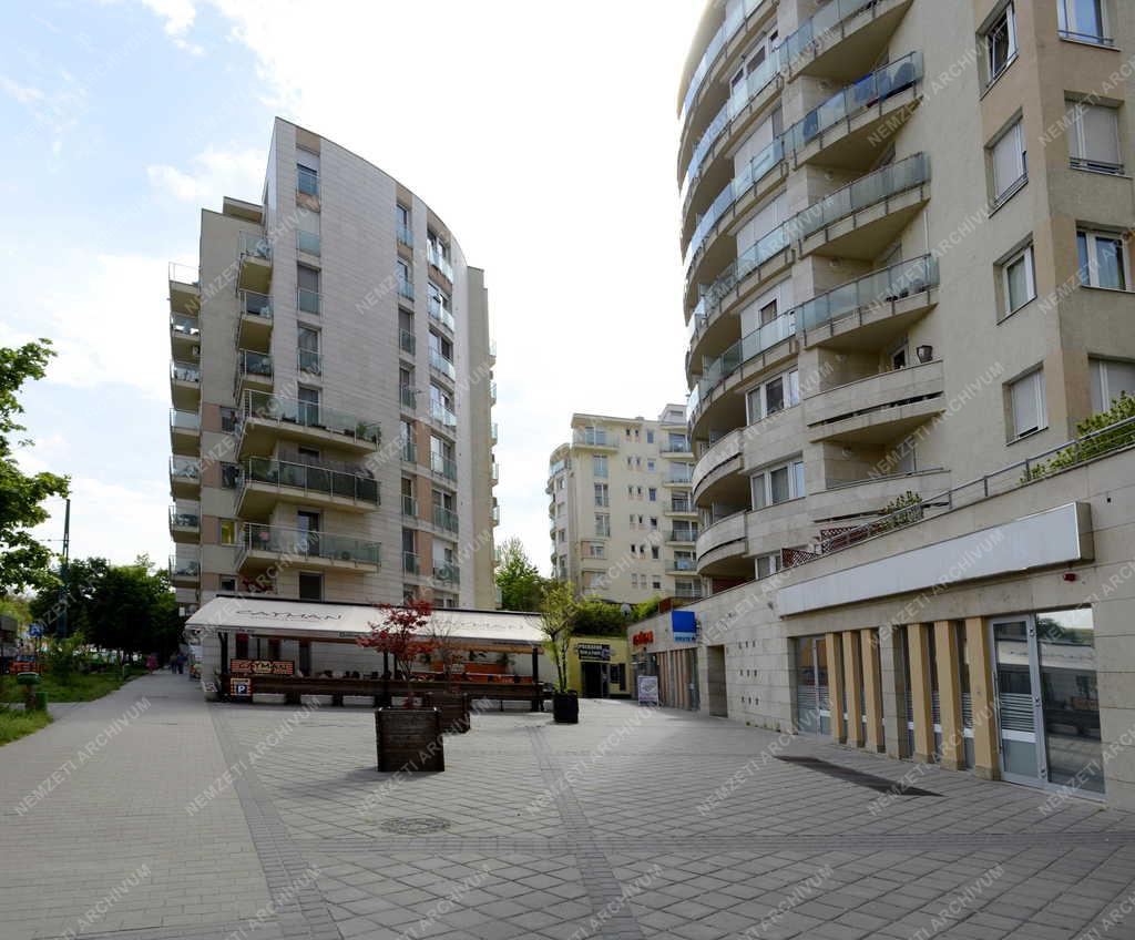 Városkép - Budapest - Új épületek a XIII. kerületi Lehel úton