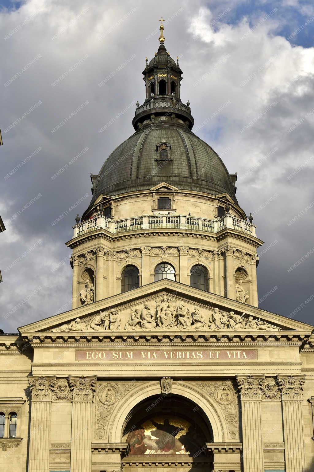 Egyházi épület - Budapest - Szent István Bazilika
