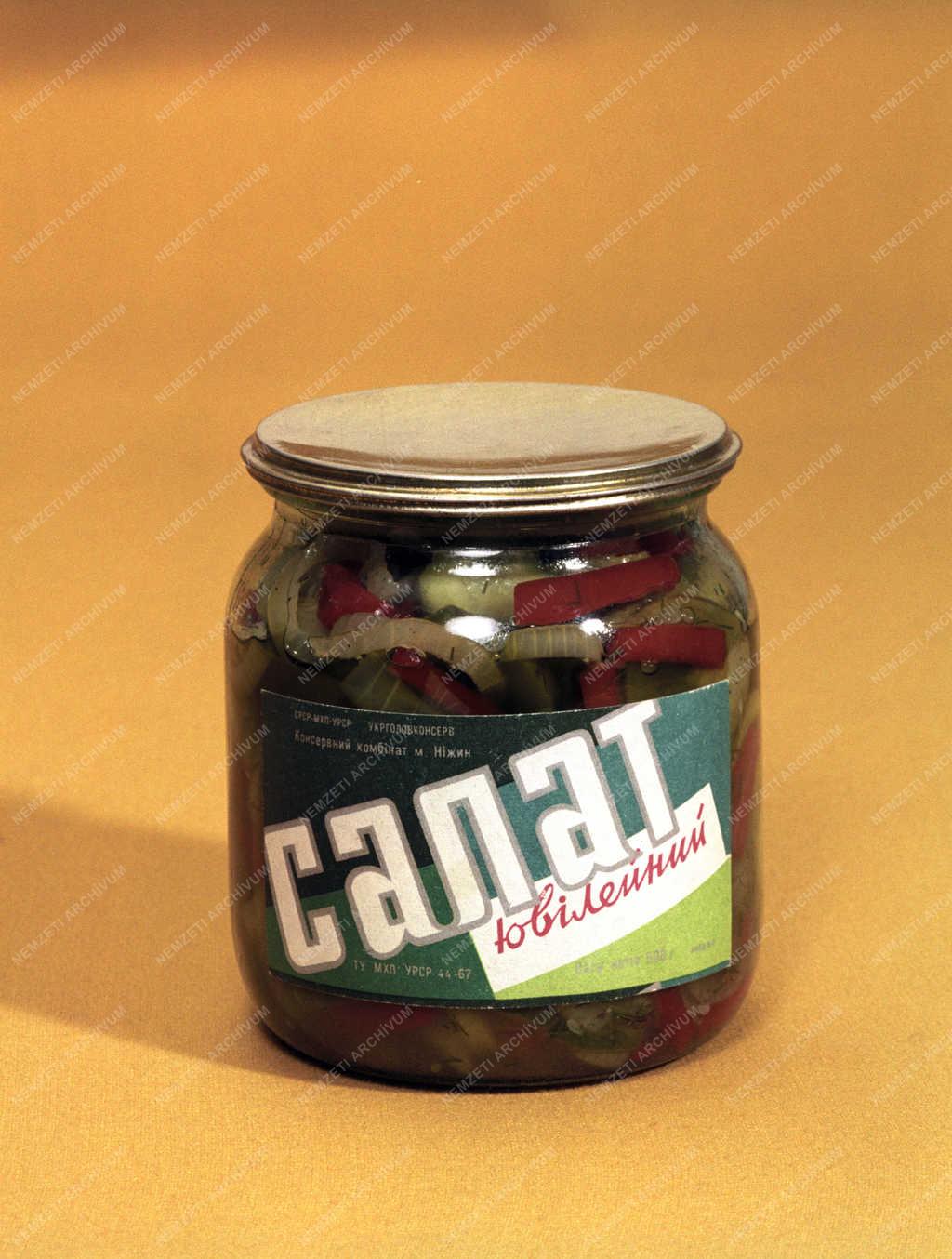 Külkereskedelem - Import konzerv