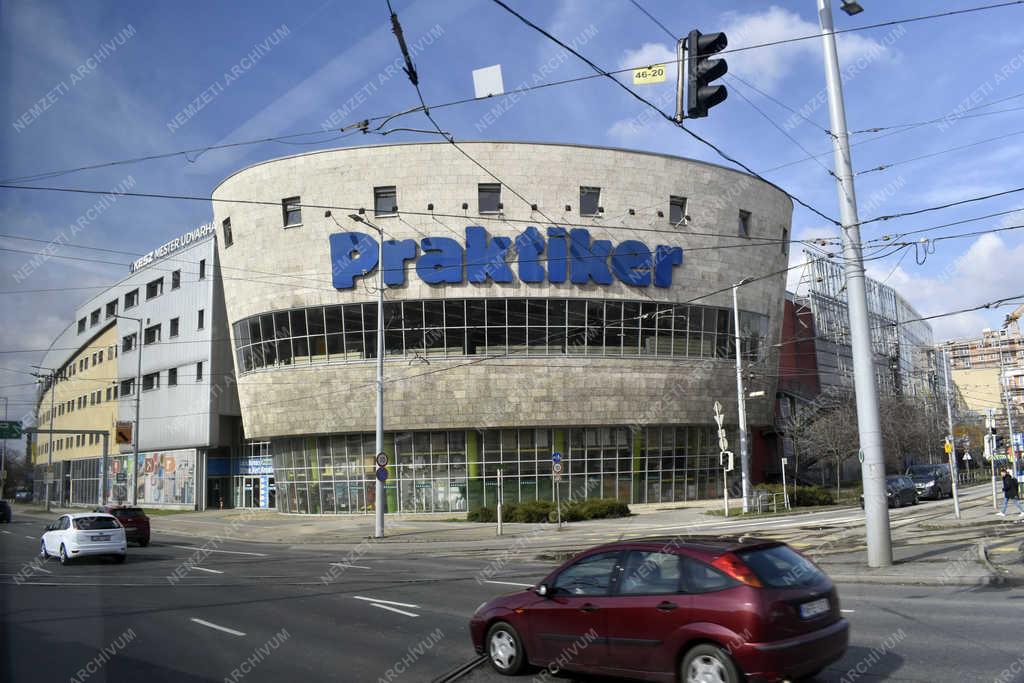 Kereskedelem - Budapest - Praktiker áruház