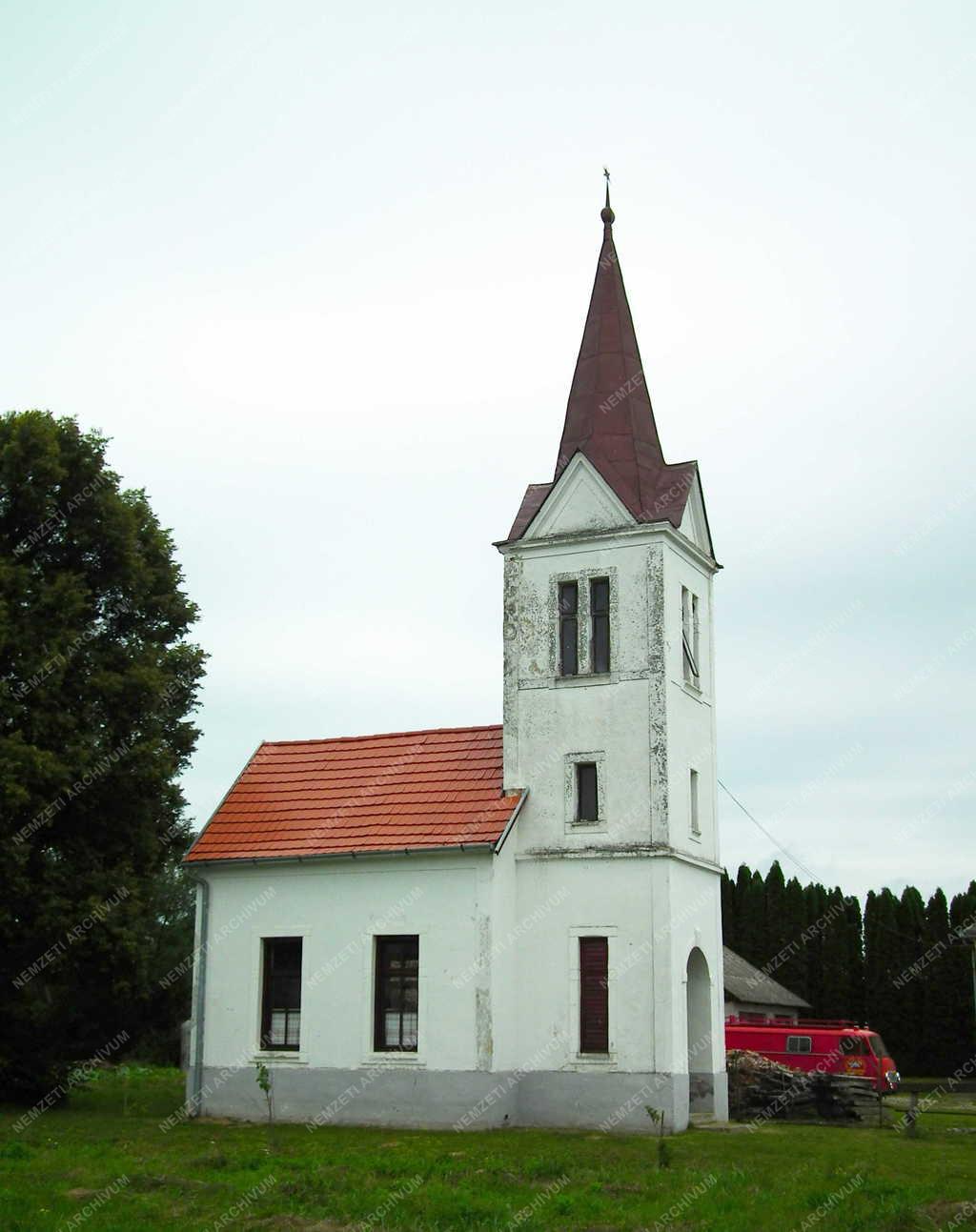 Egyházi épület - Velemér - Református templom