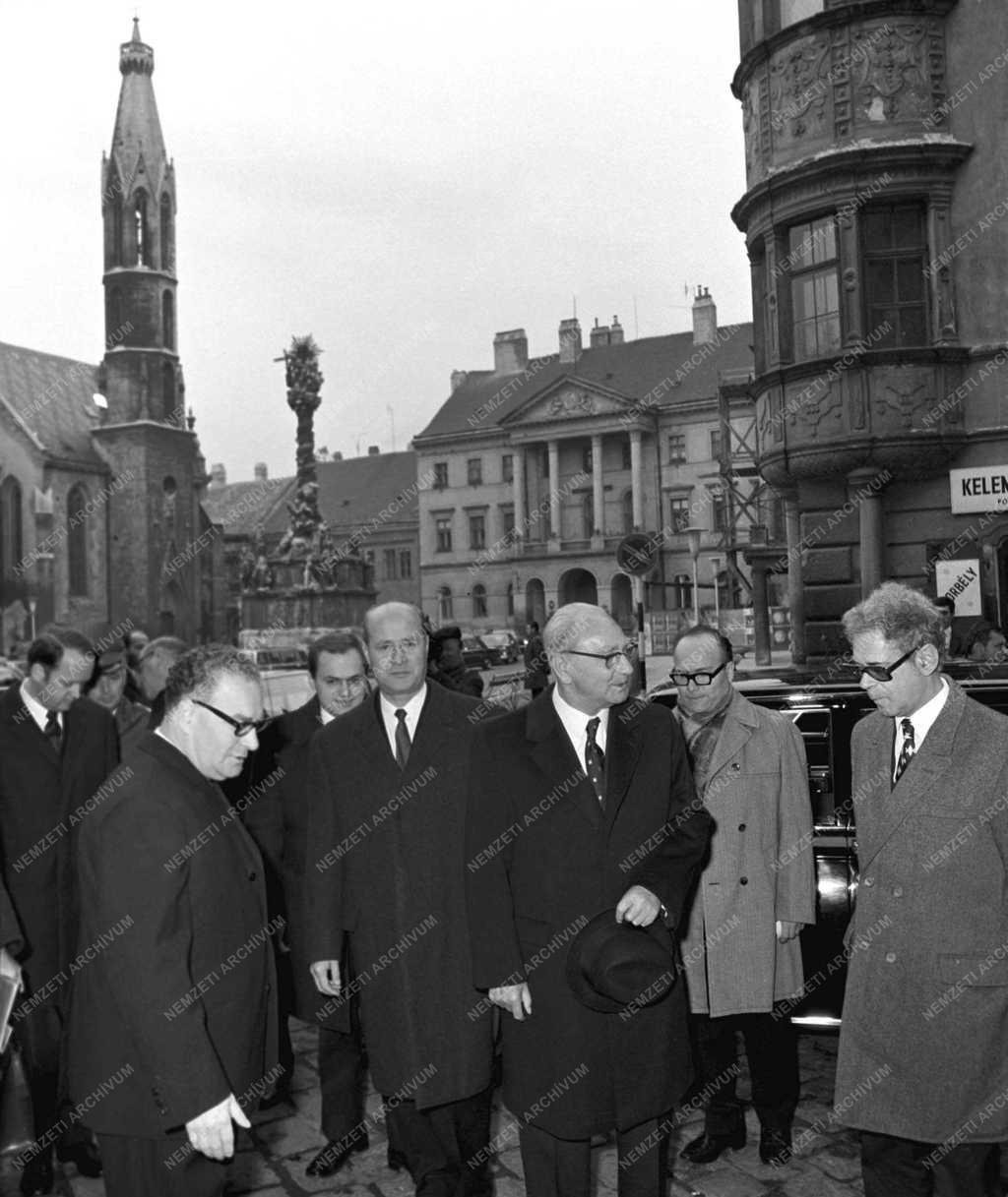 Külpolitika - Losonczi Pál és Franz Jonas határtalálkozója