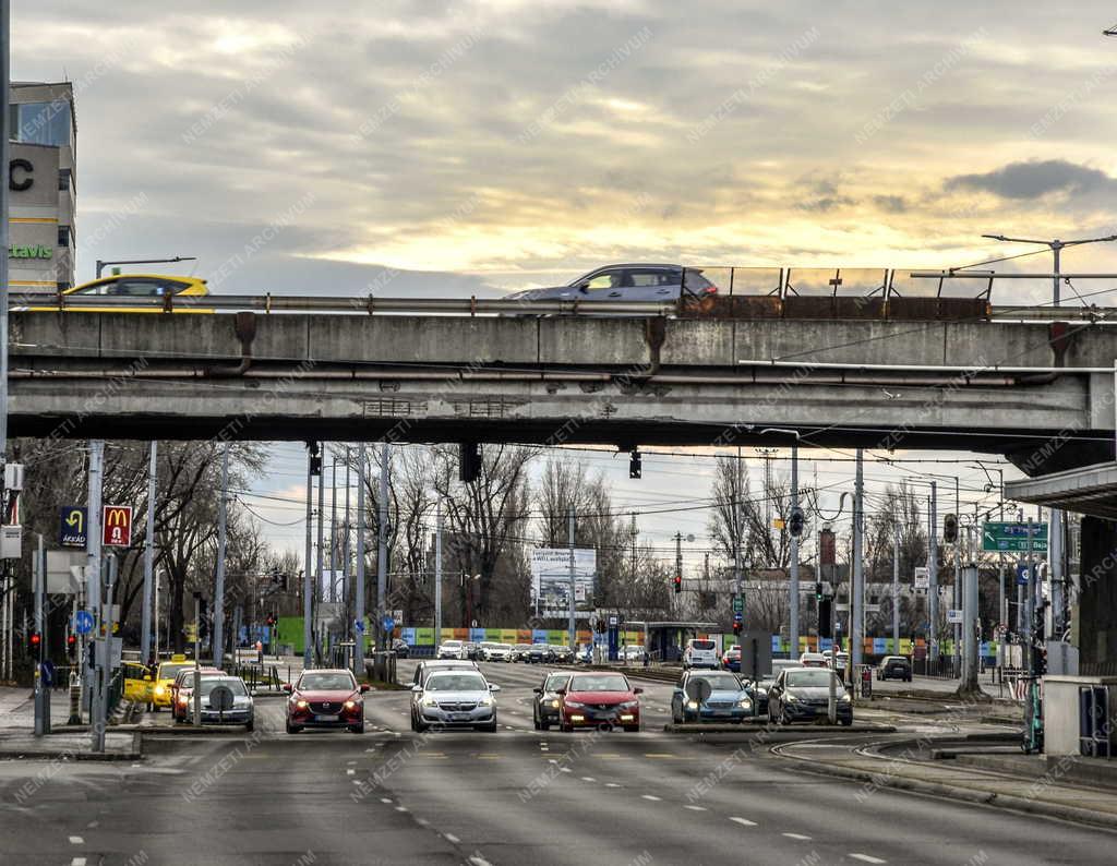 Városkép - Közlekedés - Budapest - Népligeti felüljáró