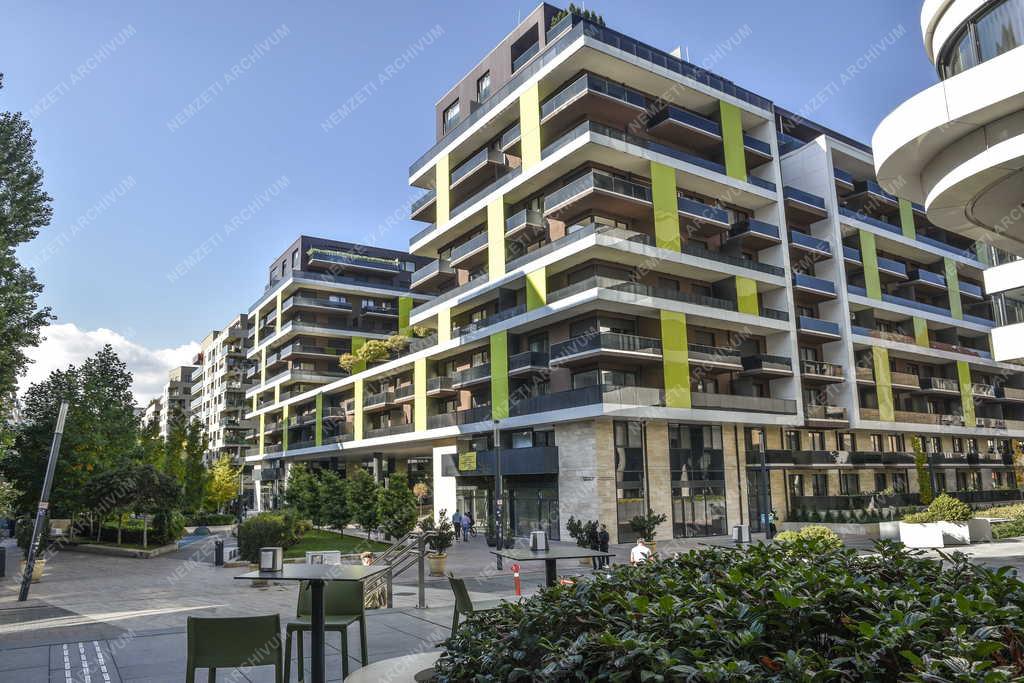 Városkép - Budapest - Corvin-negyed