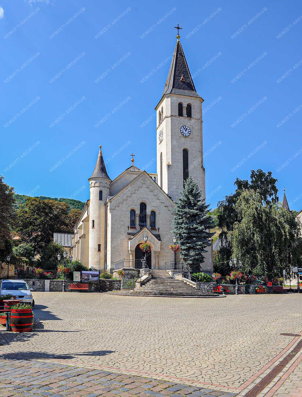 Városkép - Tokaj - Jézus szíve templom