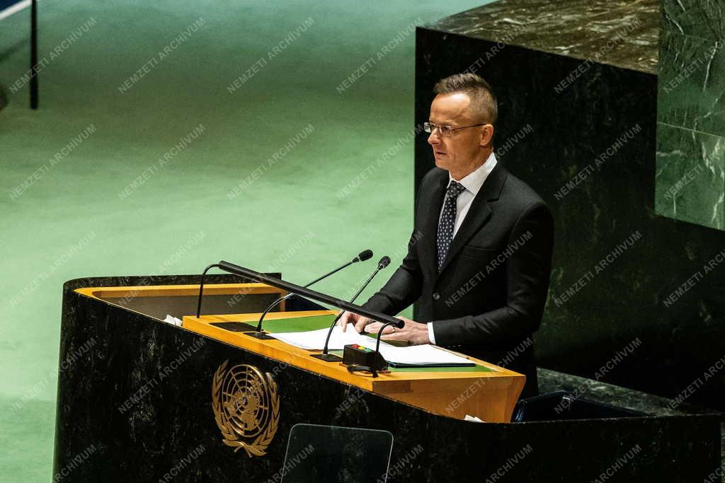 Szijjártó Péter felszólalt az ENSZ-közgyűlés ukrajnai háború miatti rendkívüli ülésén