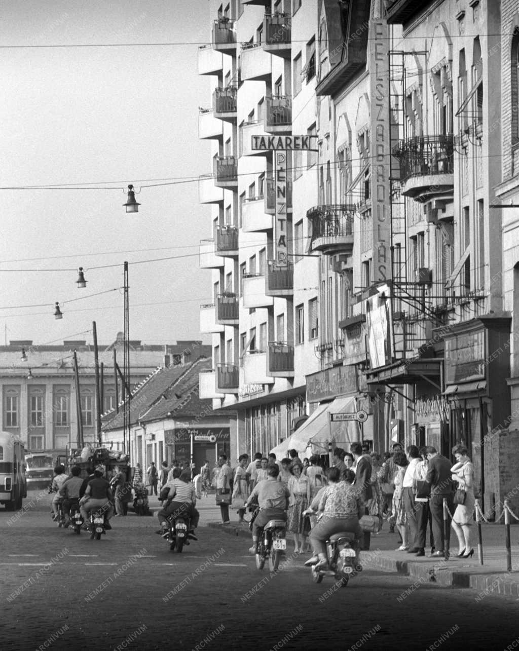 Városkép - Életkép - Budapest - Óbuda