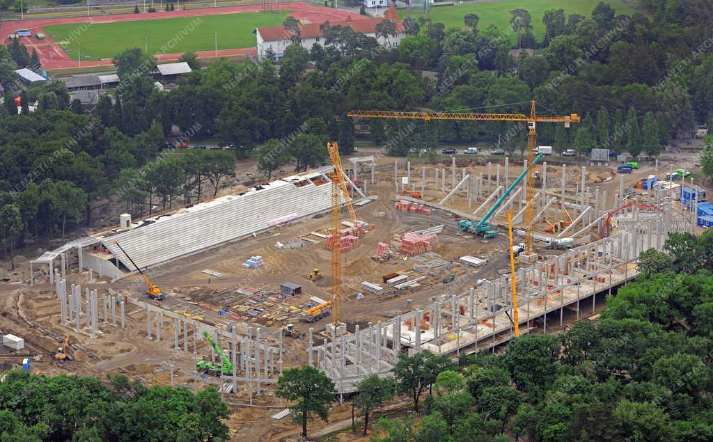 Sportlétesítmény - Debrecen - Épül az új stadion Debrecenben