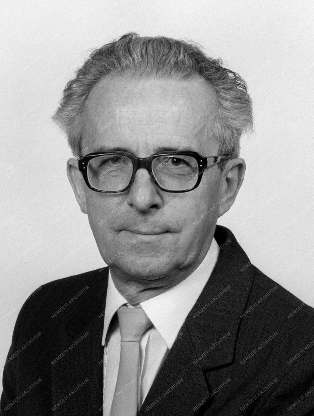 1988-as Állami Díjasok - Dr. Markó László