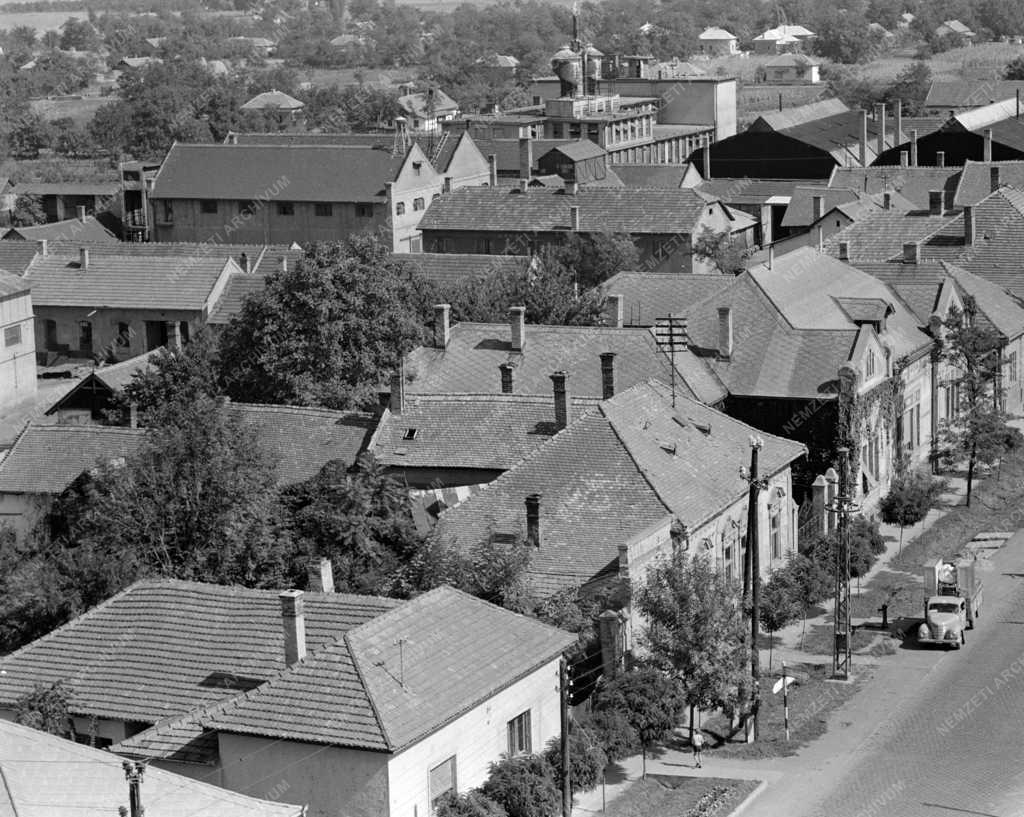 Városkép - Szolnok megyei település