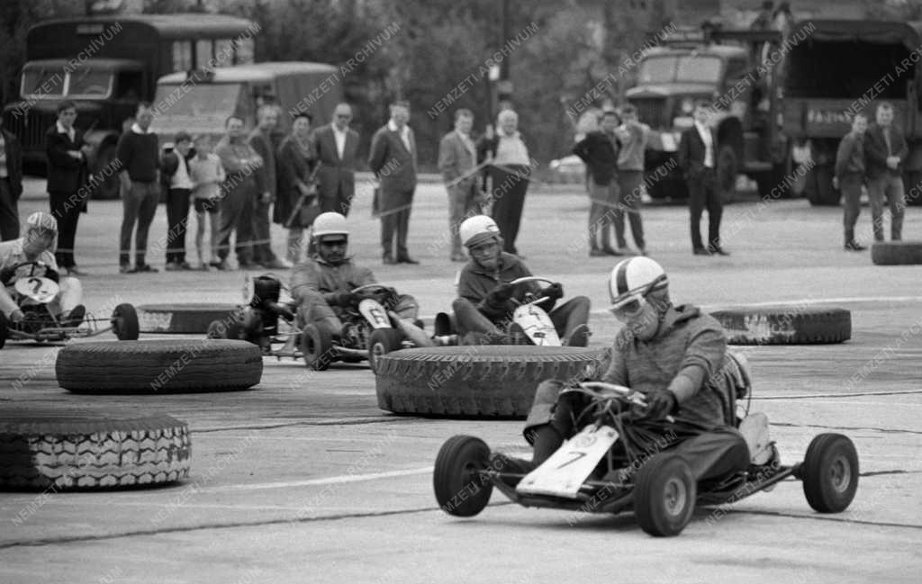 Sport - Autóverseny - Gokart