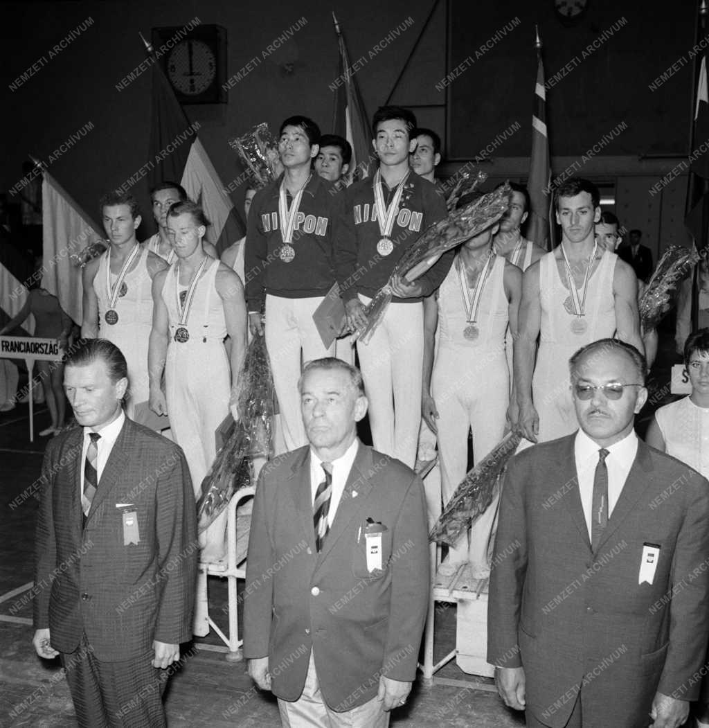 Sport - Az 1965-ös Universiade Budapesten