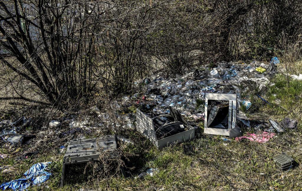 Környezetvédelem - Budapest - Illegáls szemétlerakó