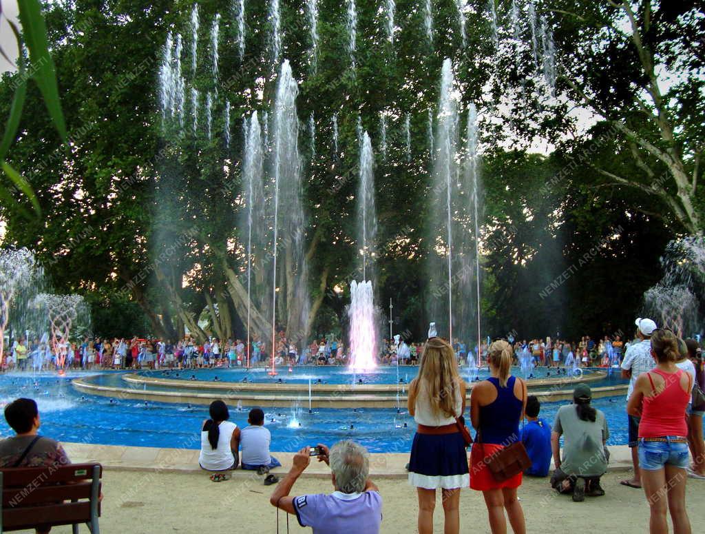 Turista-látványosság - A margitszigeti felújított szökőkút