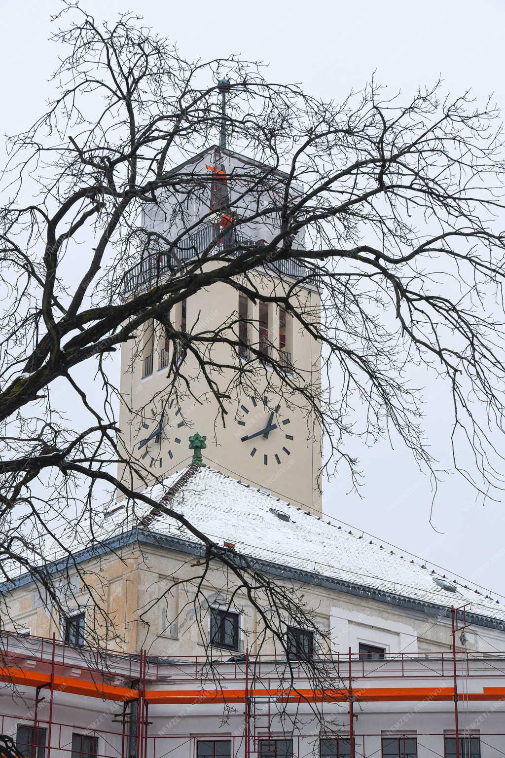 Egyházi épület - Debrecen - Felújítják az egyetemi templomot 