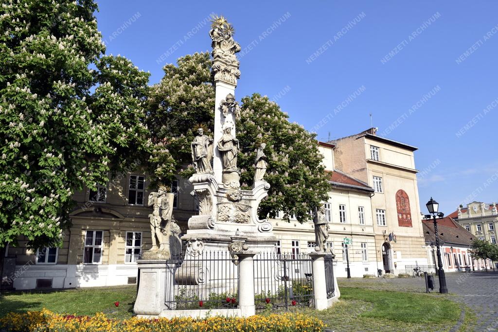 Műemlék - Budapest - Óbudai Szentháromság-szobor