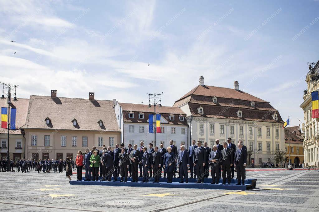 EU-csúcs - Orbán Viktor Nagyszebenben