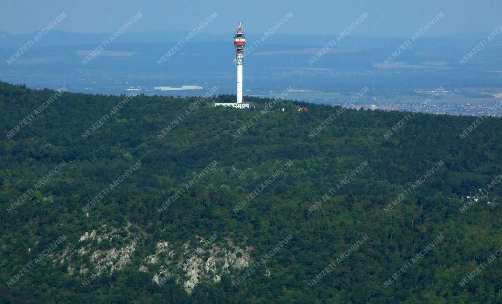 Műsorszórás - Budapest - A Hámashatár-hegyi TV-adó