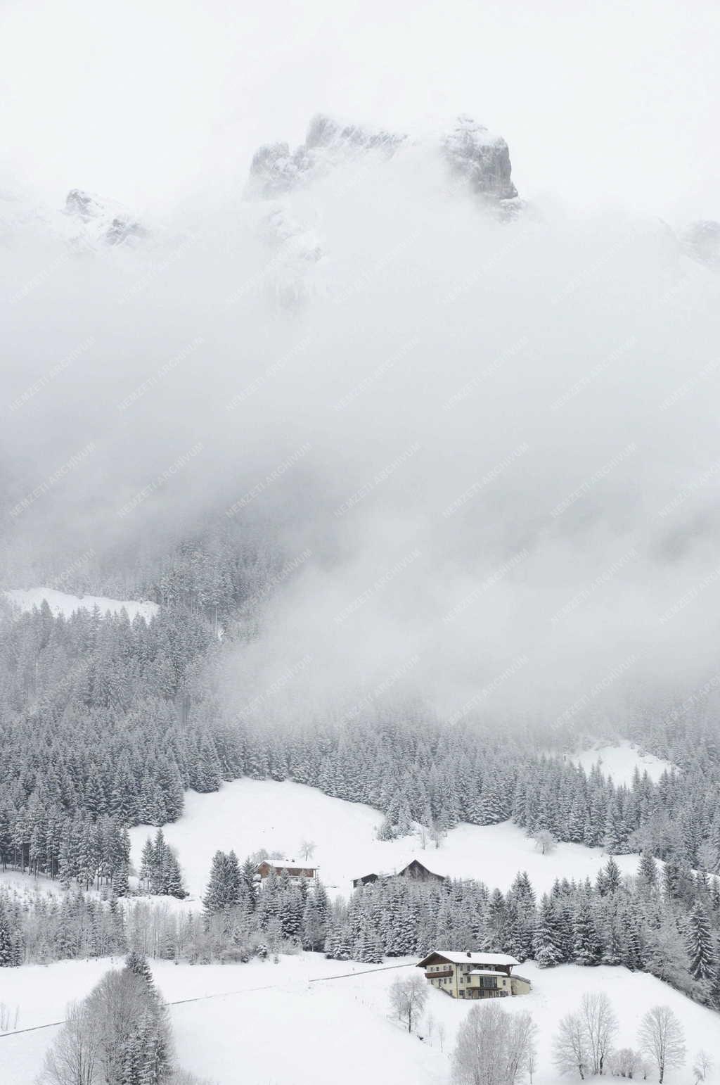 Tájkép - Dachstein West hegylánc