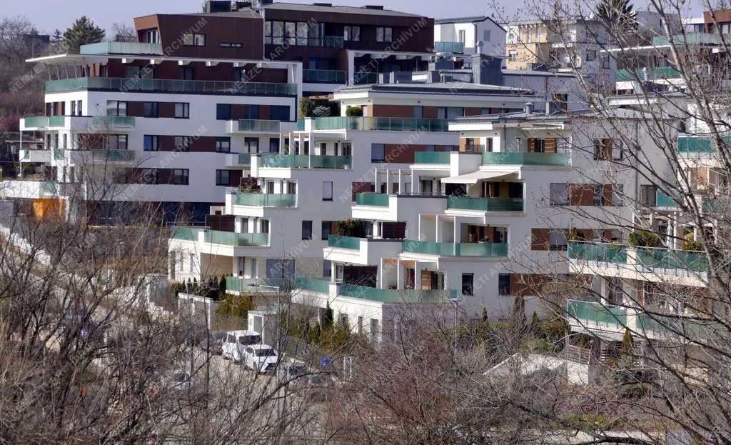 Településfejlesztés - Budapest - Madárhegy Lakópark