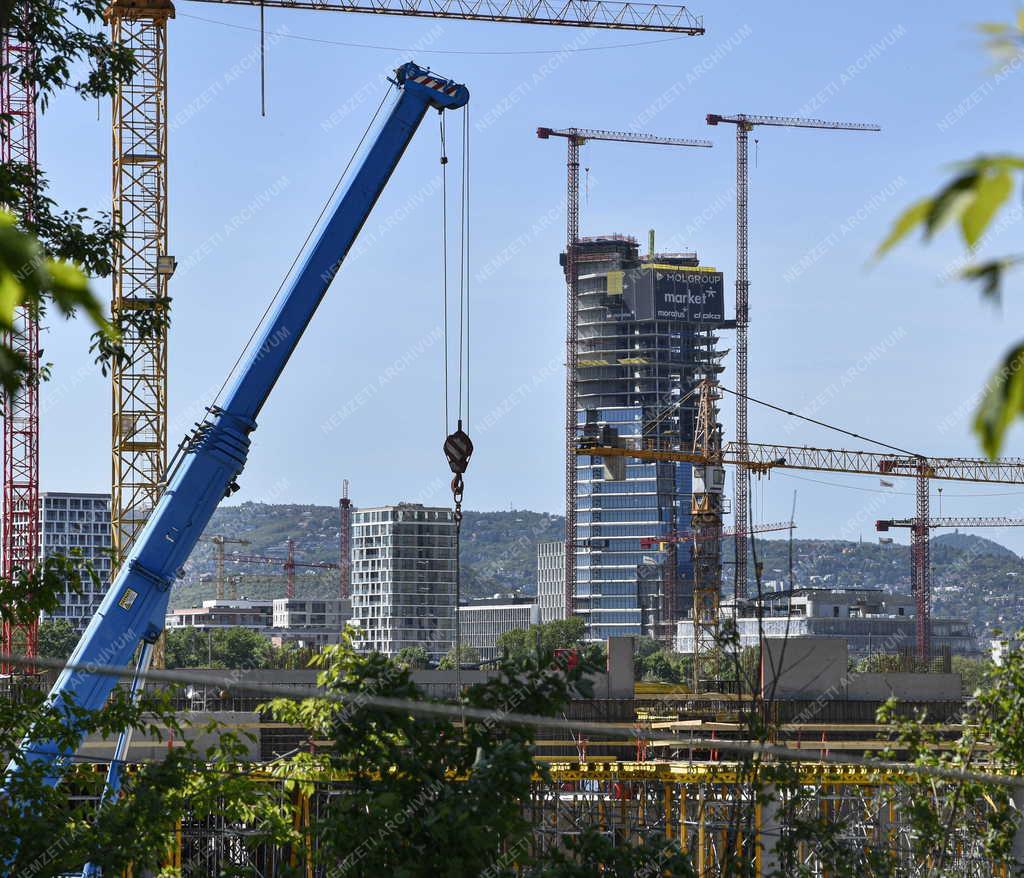 Településfejlesztés - Épül a budapesti Nemzeti Atlétikai Stadion