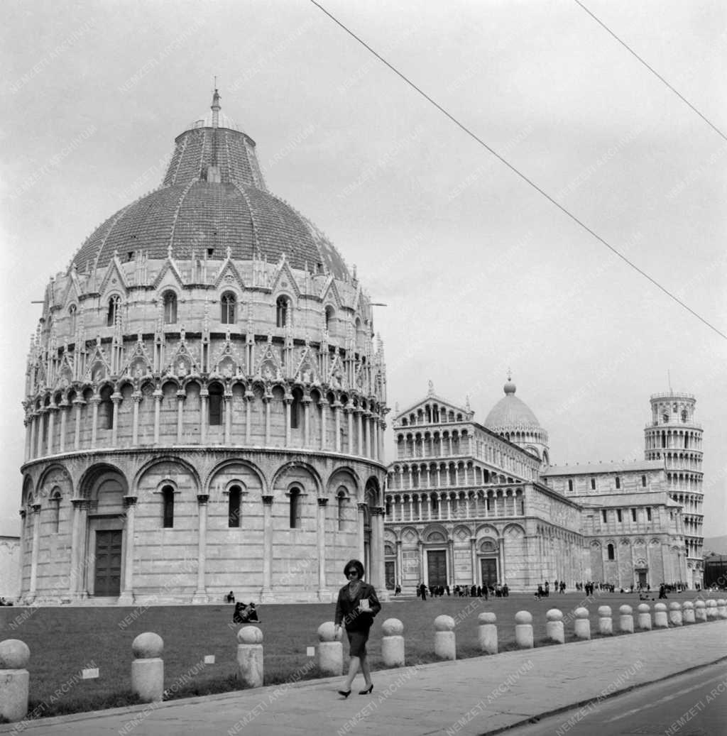 Városkép - Olaszország - Pisa