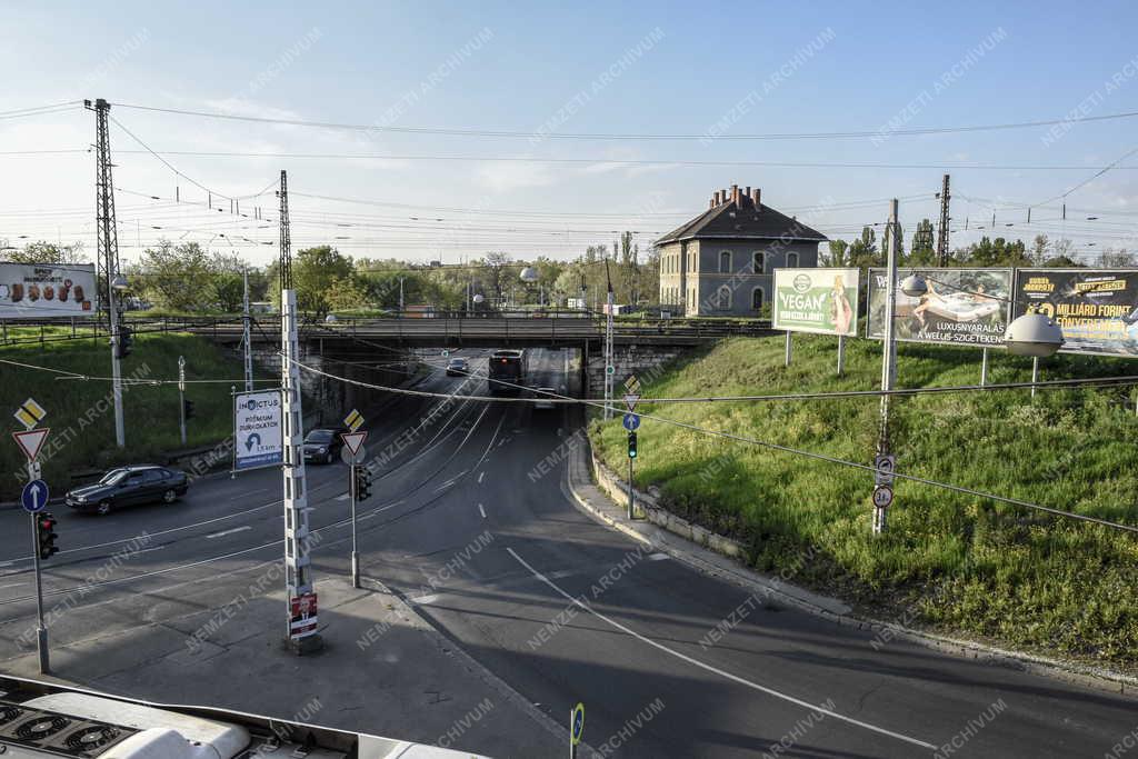 Városkép - Budapest - Élessarok