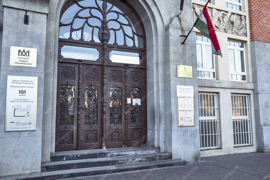 Közigazgatás - Budapest Főváros Kormányhivatala, Nyugdíjbiztosítási Főosztály