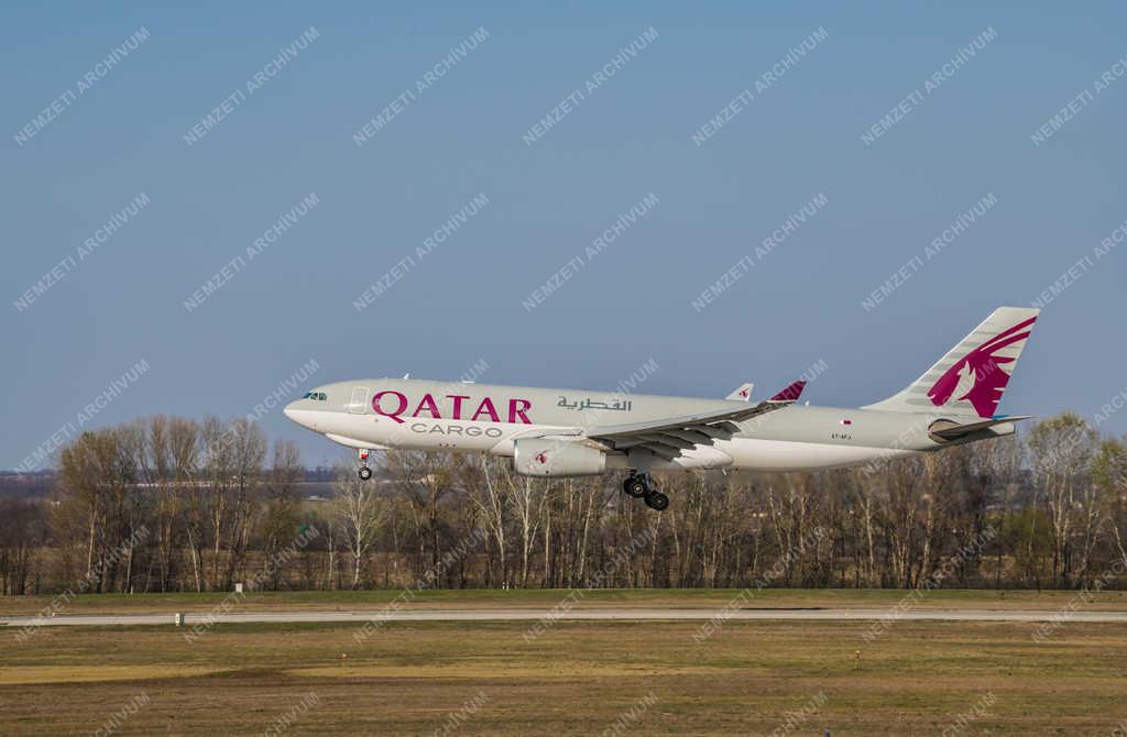 Légi szállítás - Budapest - Qatar Airways