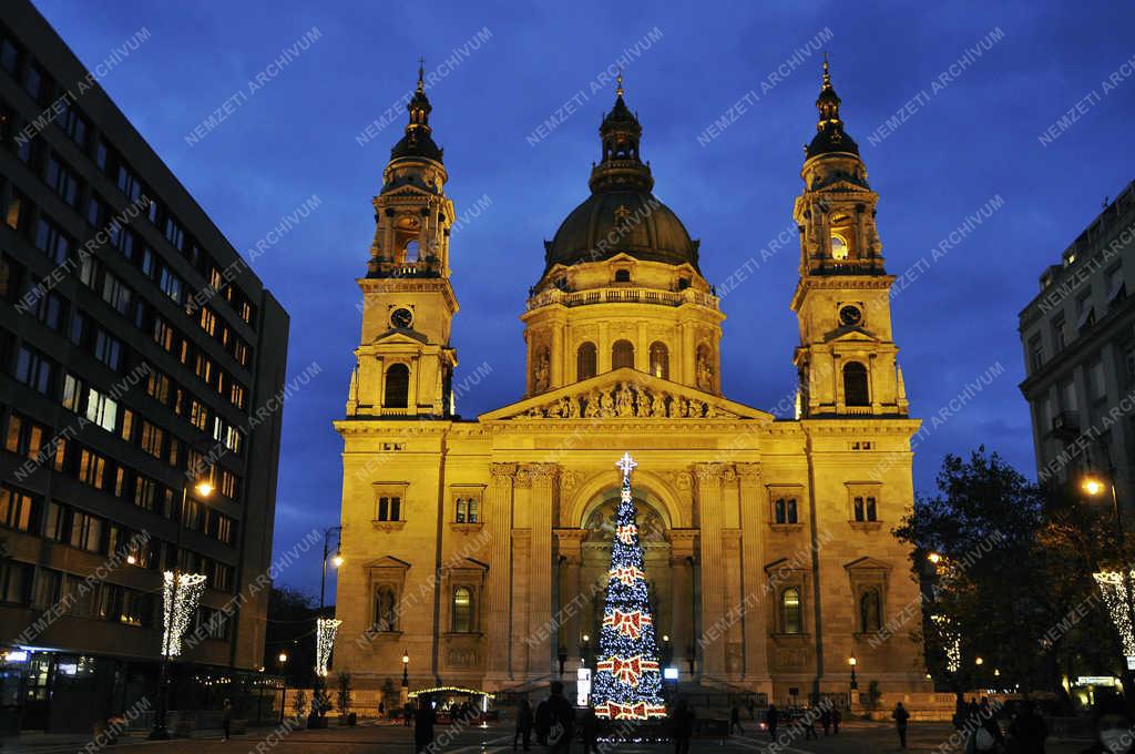 Ünnep - Budapest - Advent a Bazilikánál