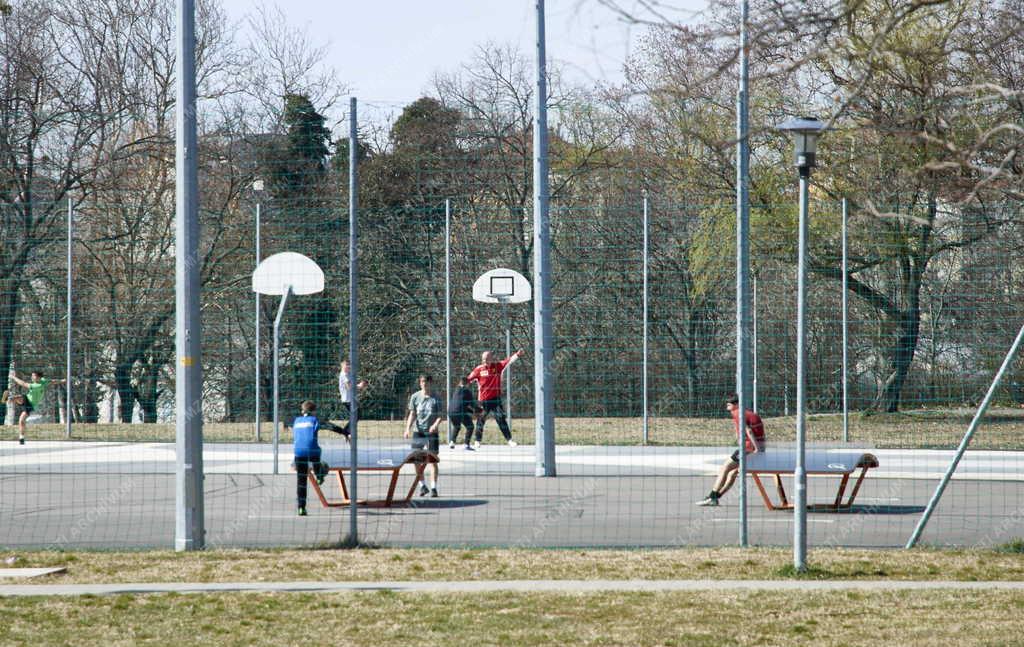 Szabadidő - Budapest - Sportliget Kőbányán