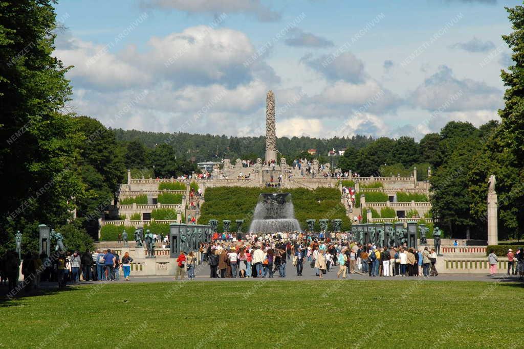 Norvégia - Oslo - Vigeland-park monolitja