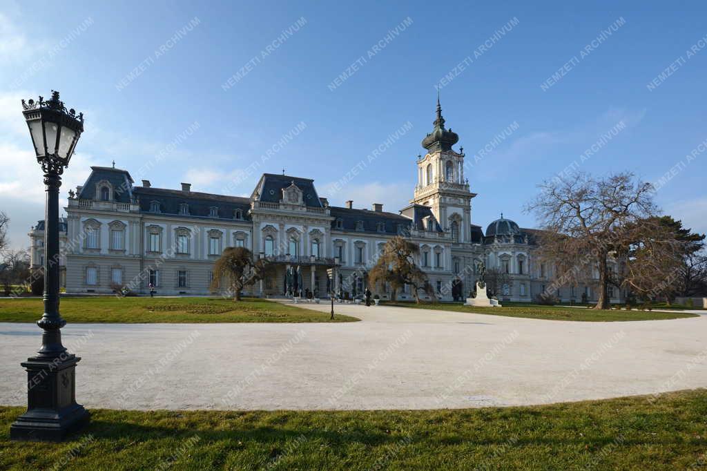 Épület - Keszthely - A Helikon Kastélymúzeum épülete