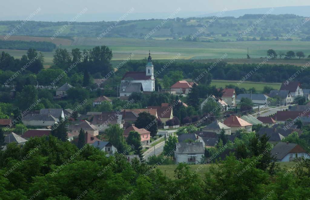 Tájkép - Szápár - A község látképe