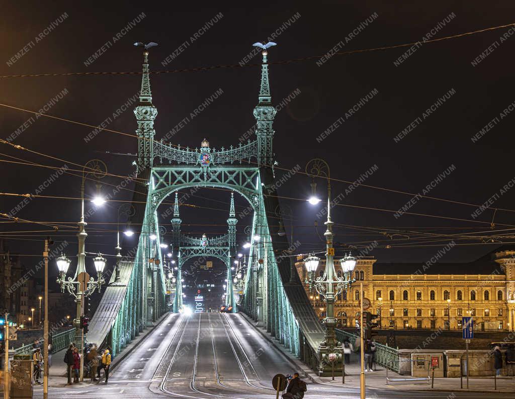 Esti városkép - Budapest - Szabadság híd