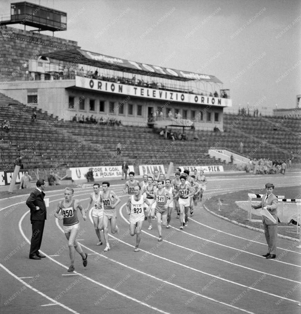 Sport - Az 1965-ös Universiade Budapesten 