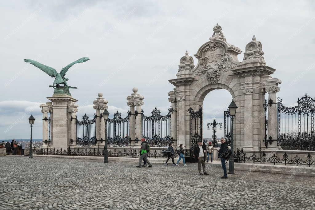 Városkép - Budapest - Habsburg Kapu